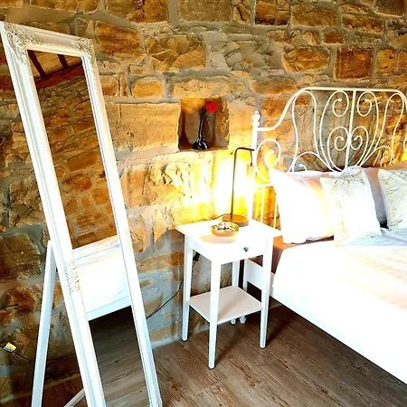 Casa Villanova Romance